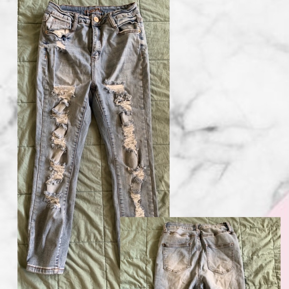 Washed Out Ripped Jeans